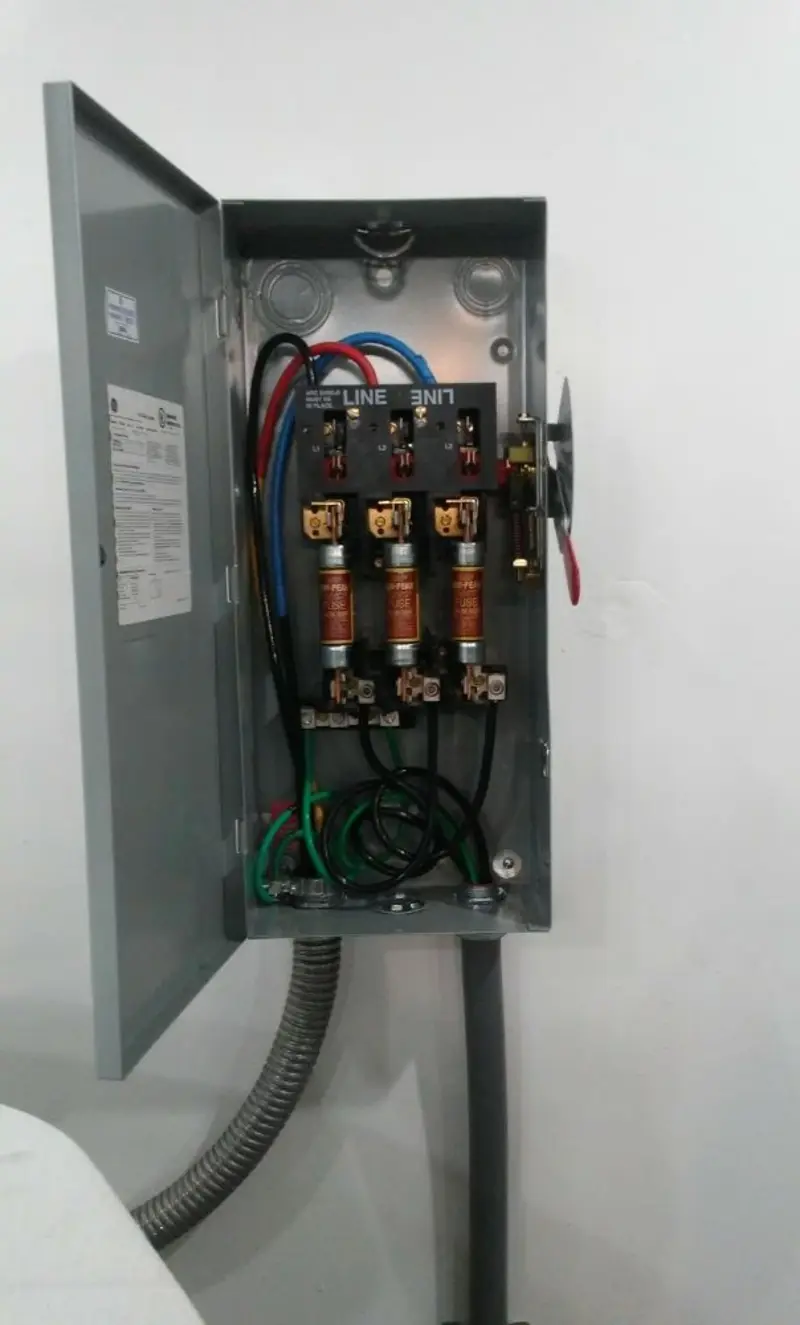 Three-phase disconnect switch installed for Smoke Detector Installation in Kent